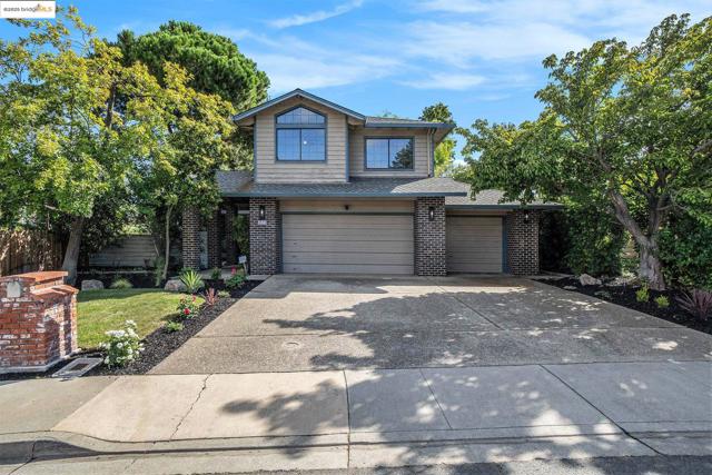 3523 Tabora Drive, Antioch CA: https://media.crmls.org/mediaz/ef9101de-e0bc-42ec-b91c-9bc50c28ef92.jpg