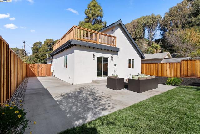 Image 34 of 40 For 4008 Edgemoor Pl