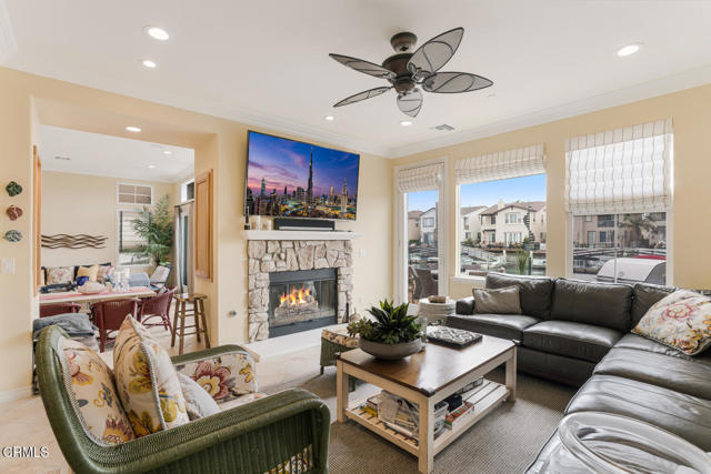 Detail Gallery Image 15 of 56 For 1473 Twin Tides Pl, Oxnard,  CA 93035 - 4 Beds | 3/1 Baths