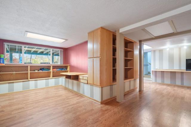 13289 Moccasin Lane, Shasta Lake CA: https://media.crmls.org/mediaz/ef94b535-cfbe-4b53-beb0-fae6301b7a04.jpg