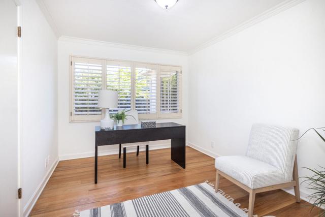 510 Valencia Drive, Los Altos CA: https://media.crmls.org/mediaz/ef956d6d-99dc-4953-97aa-5c39a8614250.jpg