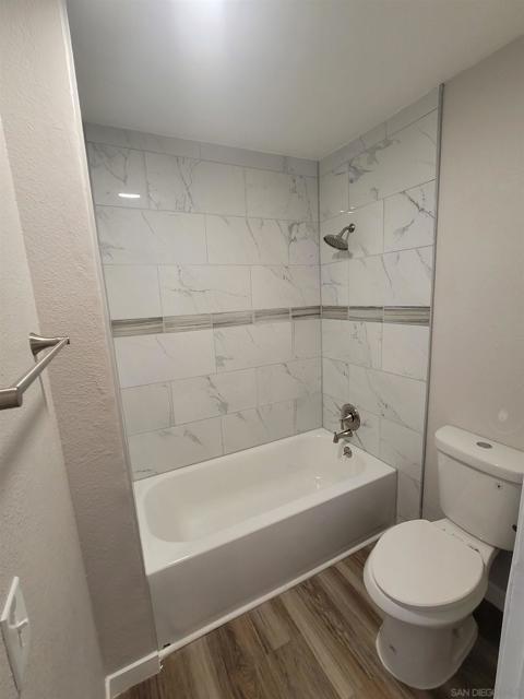 3557 Kenora Dr, Spring Valley CA: https://media.crmls.org/mediaz/ef95bb99-6274-4284-b237-3a53601596d1.jpg