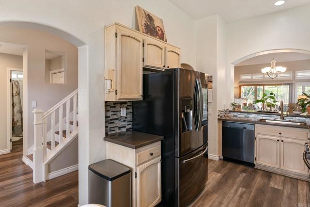 Detail Gallery Image 24 of 56 For 3732 via Cabrillo, Oceanside,  CA 92056 - 3 Beds | 3 Baths