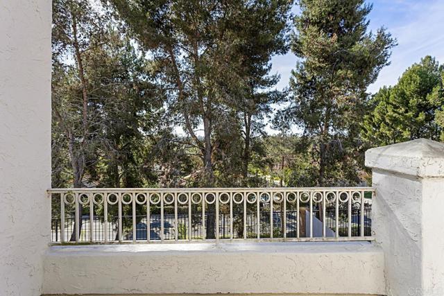 Detail Gallery Image 31 of 39 For 1439 Genoa Drive, Vista,  CA 92081 - 3 Beds | 2/1 Baths