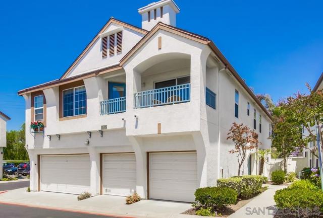 11952 Cypress Canyon Rd, San Diego CA: https://media.crmls.org/mediaz/ef96fd80-87a2-4900-86dc-d74a449c17f9.jpg