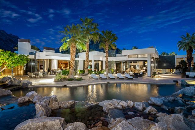 79235 Tom Fazio N Lane, La Quinta CA: https://media.crmls.org/mediaz/ef9727f9-c7e5-4238-8e03-76fa6285c370.jpg