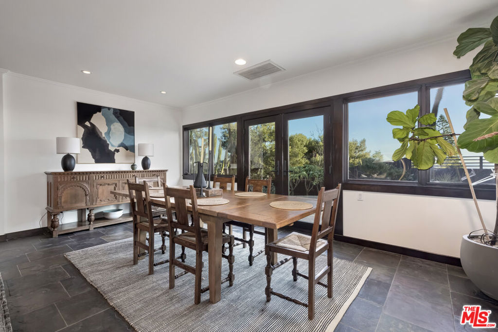 MLS #25527286 image #17