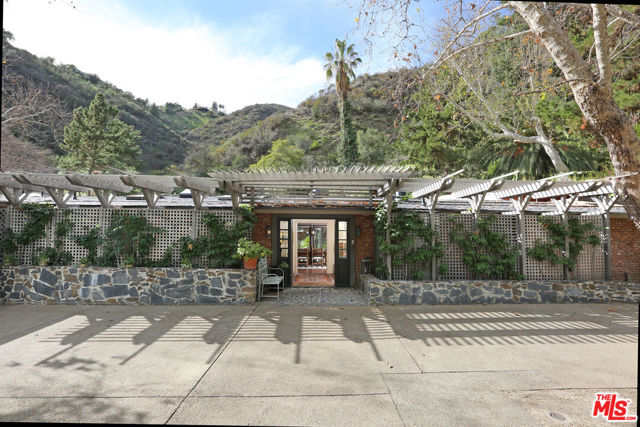 Image 3 for 2673 Mandeville Canyon Rd, Los Angeles, CA 90049