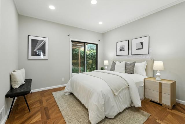 1 Lewis Ranch Road, San Carlos CA: https://media.crmls.org/mediaz/ef97b910-df1a-4d2d-bc25-51f18ab8efdb.jpg