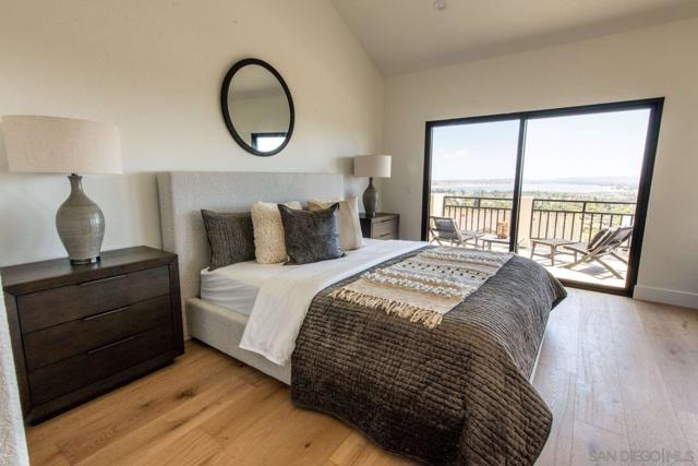 2481 La Marque St, San Diego CA: https://media.crmls.org/mediaz/ef97bd69-a8b0-42e8-a38d-6cdbfb029939.jpg