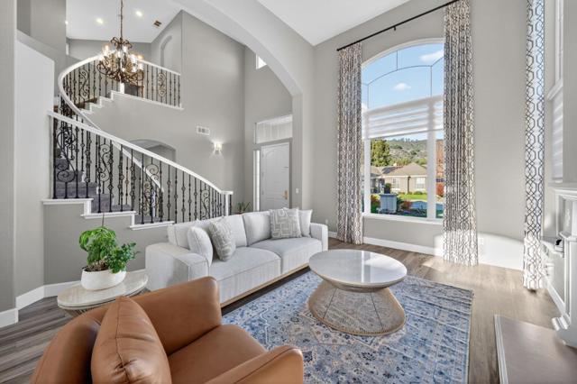 19127 Legend Court, Morgan Hill CA: https://media.crmls.org/mediaz/ef9833e9-eacd-4a30-8f3b-ce9114cf4d72.jpg