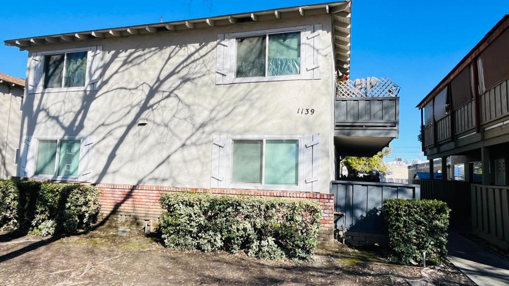 1139 Ayala Drive #3