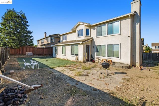 3238 Panda Ct, Antioch CA: https://media.crmls.org/mediaz/ef993583-cf9a-44d9-98ae-fb43a11cf4e8.jpg