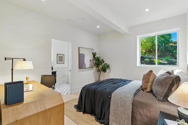 633 Manzanita Avenue, Corte Madera CA: https://media.crmls.org/mediaz/ef994918-37b8-4714-9a00-b433e28ef92d.jpg