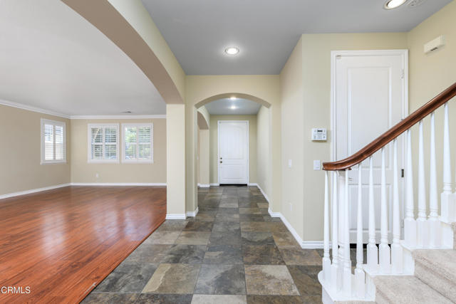 167 Bellafonte Court, Camarillo CA: https://media.crmls.org/mediaz/ef9a730c-6901-4a23-a976-9e4d5c694c00.jpg