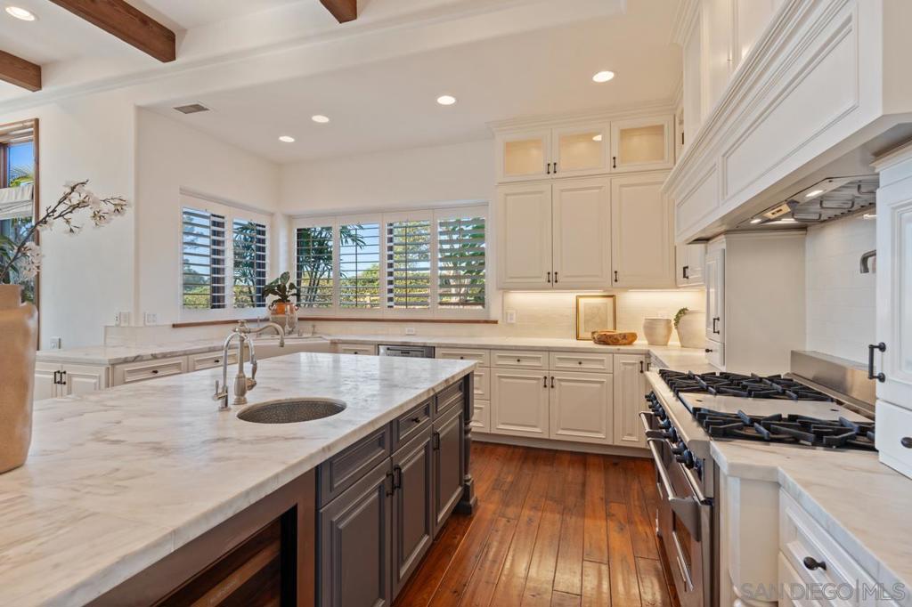 8080 La Jolla Scenic Dr - photo 20