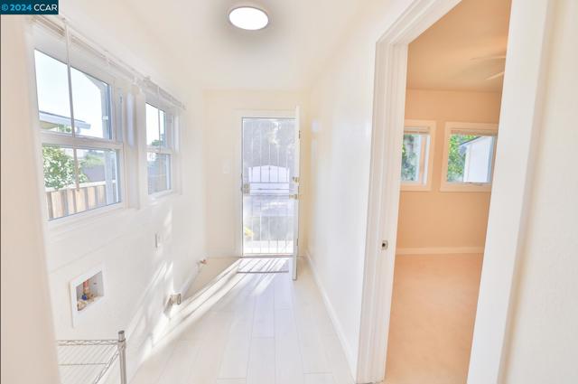 Image 12 of 19 For 3605 Mangels Ave