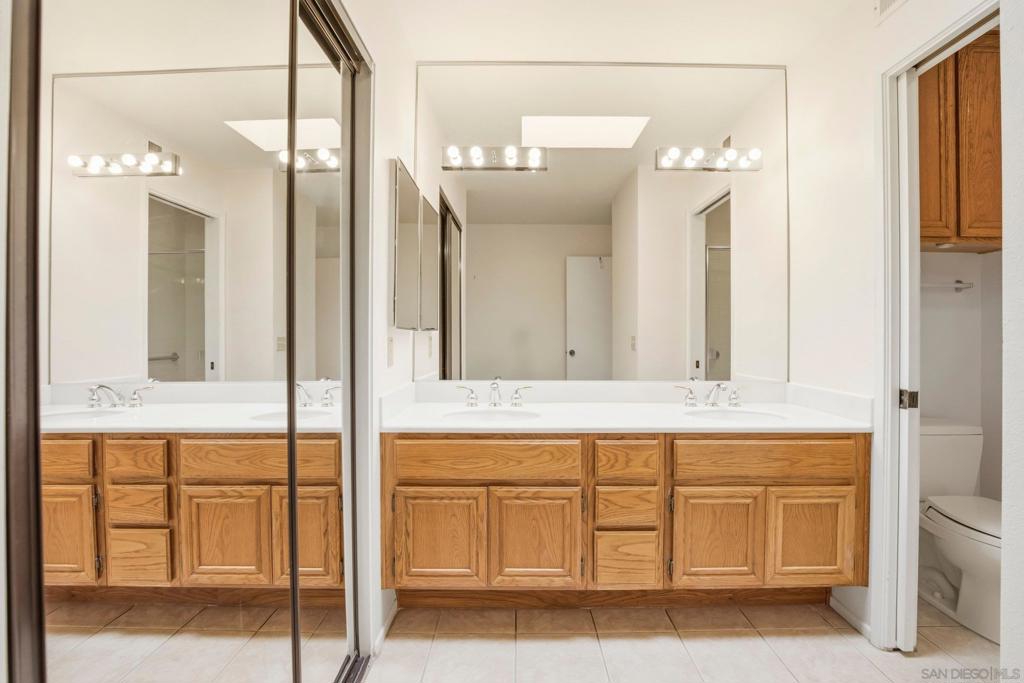 17940 Avenida Alozdra - photo 11