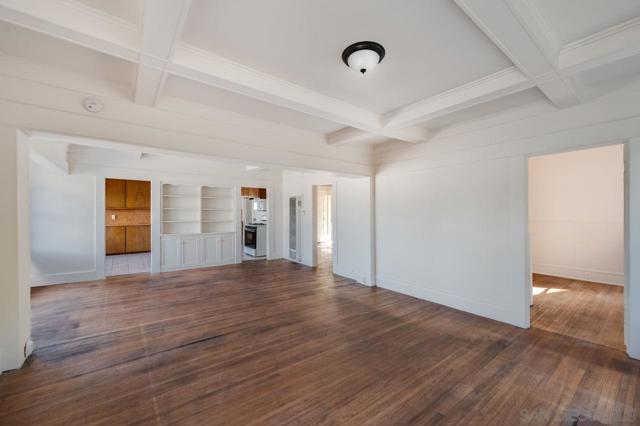 3711 29th St, San Diego CA: https://media.crmls.org/mediaz/ef9fa717-1c3a-4537-92d8-47ef61a37cbc.jpg