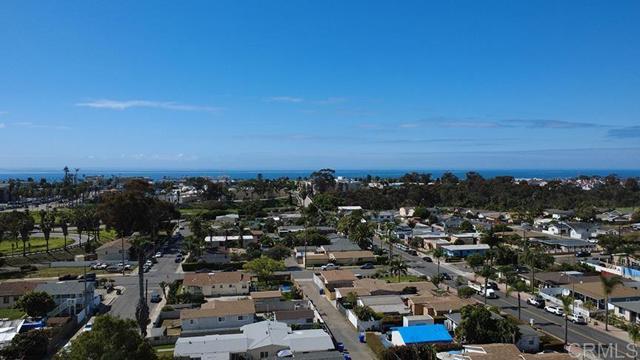 Detail Gallery Image 8 of 12 For 1432 Buena St, Oceanside,  CA 92058 - – Beds | – Baths