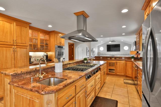 2017 Gypsy Avenue, San Martin CA: https://media.crmls.org/mediaz/ef9fef5f-16a2-43e3-beca-f3a7b5e7eab2.jpg