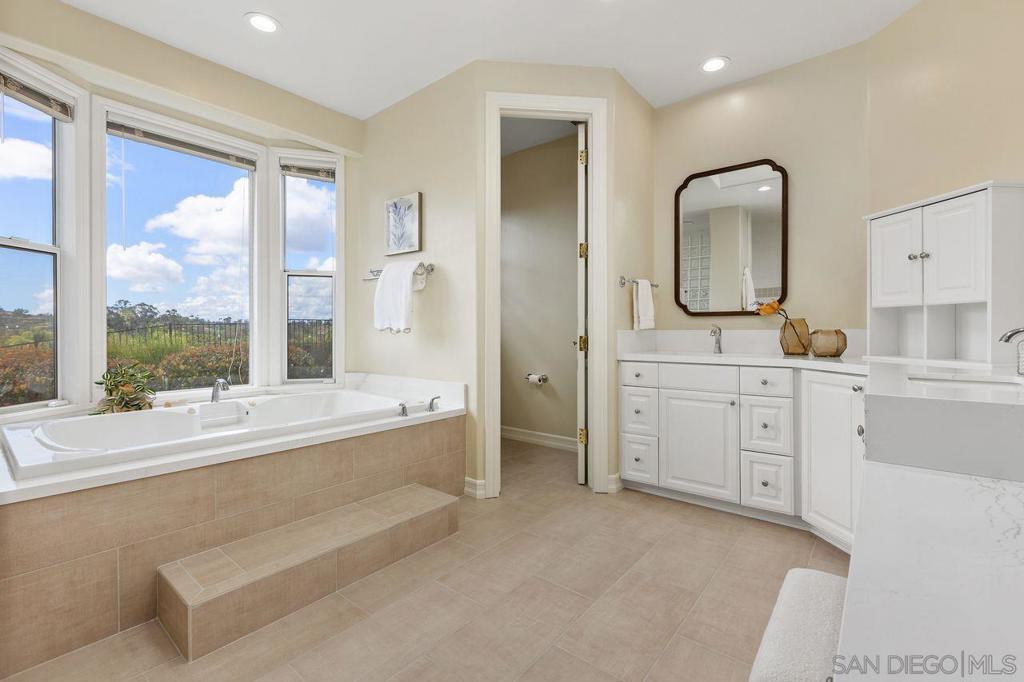 14353 Sandhill Dr. - photo 17