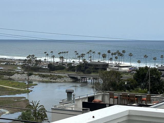 2510 Montgomery, Cardiff by the Sea CA: https://media.crmls.org/mediaz/efa3c9a7-3ea3-4631-9e79-a9797dacb3e4.jpg