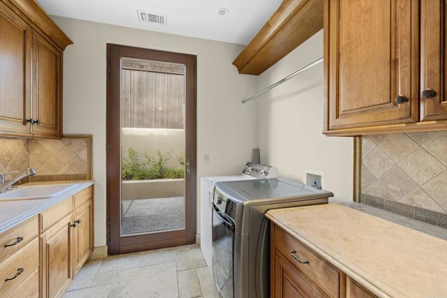 Detail Gallery Image 53 of 68 For 271 Ocean View Ave, Del Mar,  CA 92014 - 4 Beds | 4/1 Baths