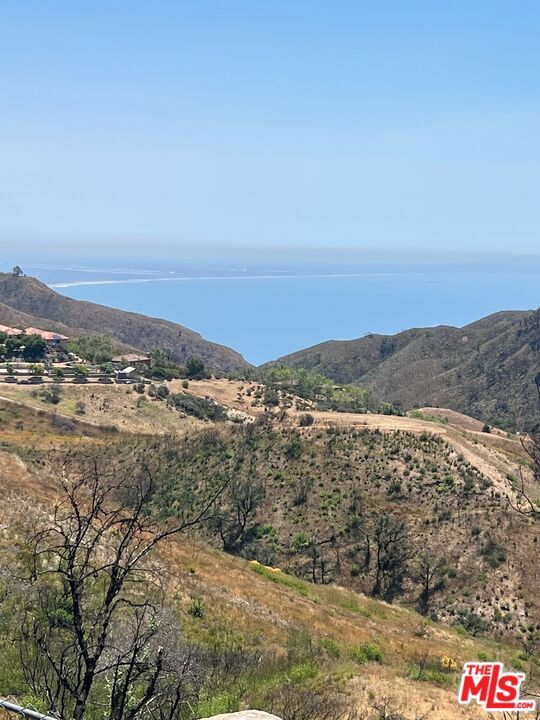 2566 Tuna Canyon Road, Topanga CA: https://media.crmls.org/mediaz/efa41e7b-166b-4fdd-806c-fb6b75ae7cac.jpg