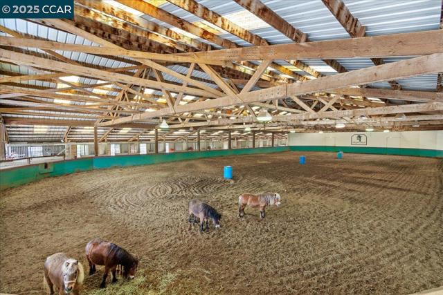 1101 North Gate Road, Walnut Creek CA: https://media.crmls.org/mediaz/efa65760-062a-4027-8995-8c793c4a336a.jpg