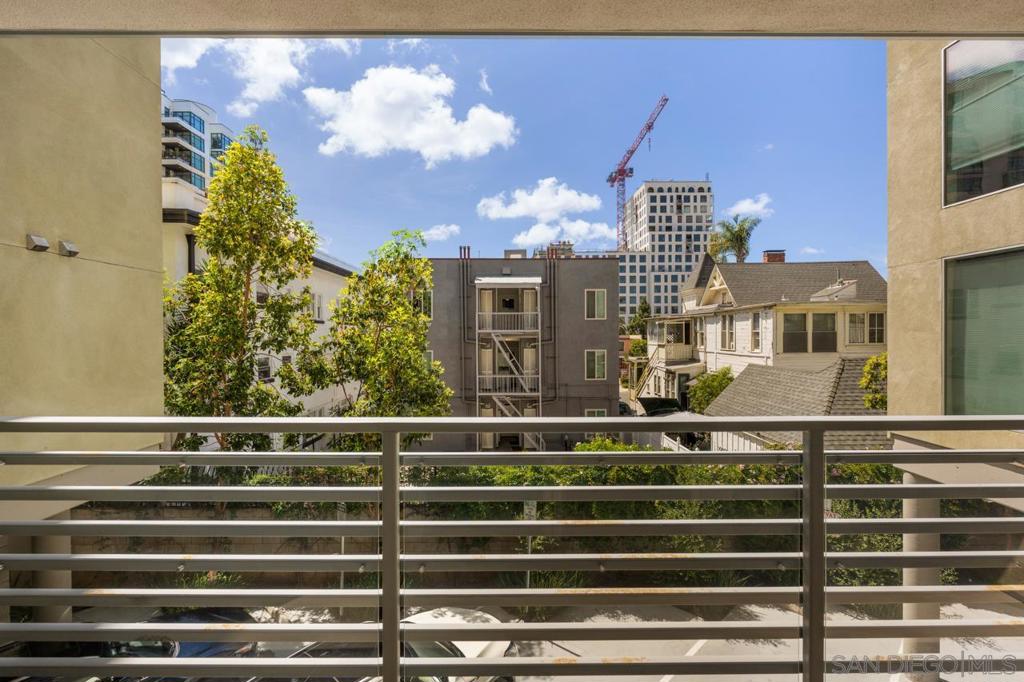 3100 6th Avenue - photo 15