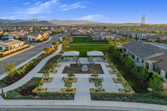 1514 Overpark Lane, Beaumont CA: https://media.crmls.org/mediaz/efa8e0e9-90eb-4dc2-975f-708153e73f14.jpg