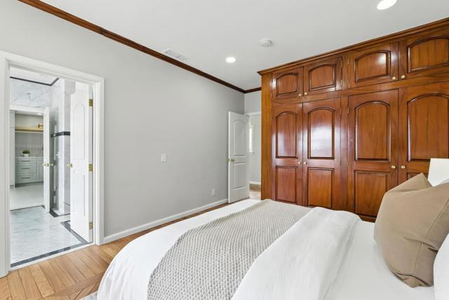 1 Lewis Ranch Road, San Carlos CA: https://media.crmls.org/mediaz/efa98f49-dfcc-478c-b3e6-562f75322f99.jpg