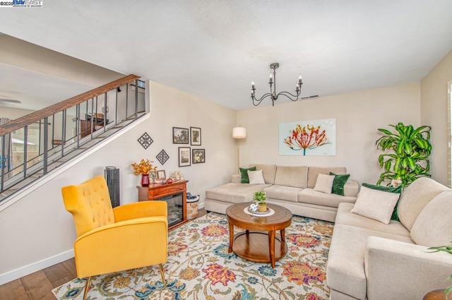 3732 Carrigan Cmn, Livermore CA: https://media.crmls.org/mediaz/efa994a9-b974-4644-8481-2ad98a55cce0.jpg