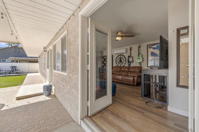 47800 Madison Street, Indio CA: https://media.crmls.org/mediaz/efa9952c-351b-43fb-b694-b2ecd5c2234f.jpg