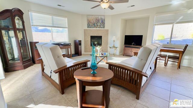 83530 Fenton Court, Indio CA: https://media.crmls.org/mediaz/efaaf5be-9ac2-43bc-a1b7-c971d7a1cafe.jpg