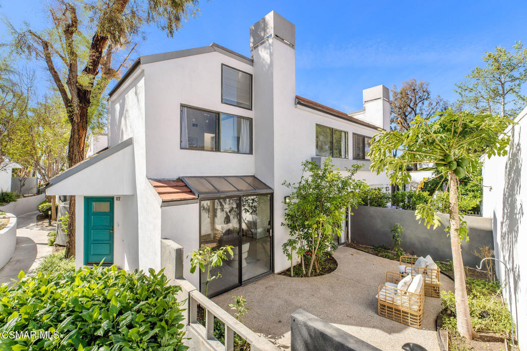 1109 Tivoli Lane #122