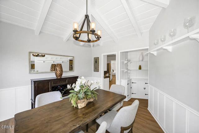 41 E Bonita Avenue, Sierra Madre CA: https://media.crmls.org/mediaz/efab5bd5-72f7-4b5b-84a4-eb0288a3c0c8.jpg
