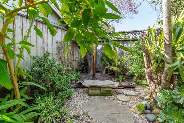 4355 Opal Cliff Drive, Santa Cruz CA: https://media.crmls.org/mediaz/efab8a5c-dad4-44c0-a5cd-7d3e49a2f69c.jpg