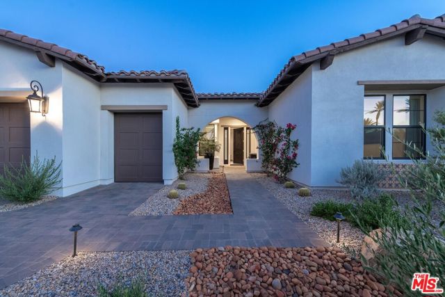 Image 39 of 63 For 75403 Mansfield Drive