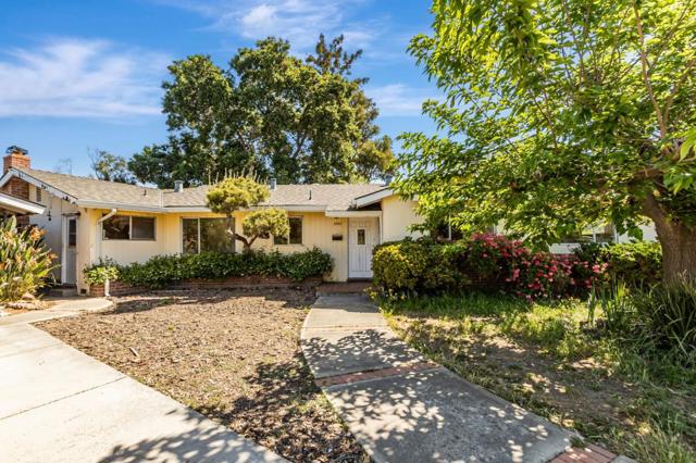 1040 Longfellow Avenue, Campbell CA: https://media.crmls.org/mediaz/efabf841-f2fc-43d4-a842-d0d8677fed7e.jpg
