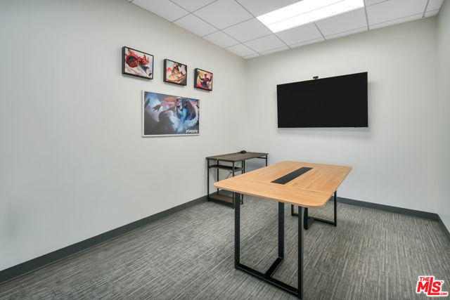  Commercial for Sale in El Segundo, California