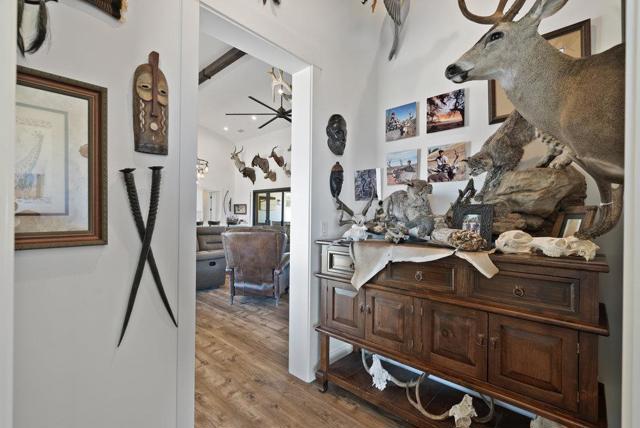 3000 Coppa Court, Hollister CA: https://media.crmls.org/mediaz/efacc1b8-2fd5-4839-bbfa-c19fbe2a01e0.jpg