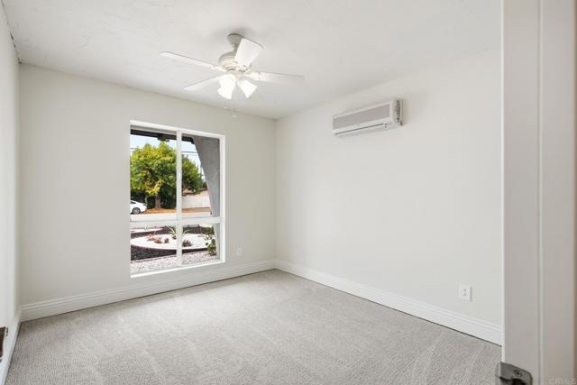 Detail Gallery Image 25 of 44 For 1711 Oak Hill Dr, Escondido,  CA 92027 - 4 Beds | 2 Baths