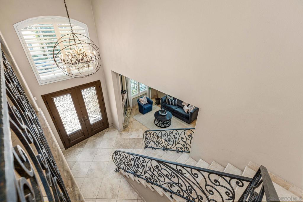 1230 Brookes Ave - photo 4