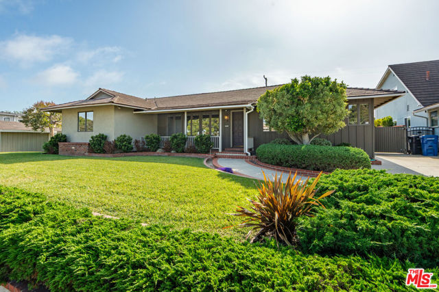 3525 Elm Avenue, Manhattan Beach, California 90266, 3 Bedrooms Bedrooms, 0 ,2 BathroomsBathrooms,Residential,Sold,Elm,0,26852787