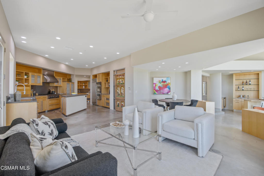 MLS #225003384 image #16