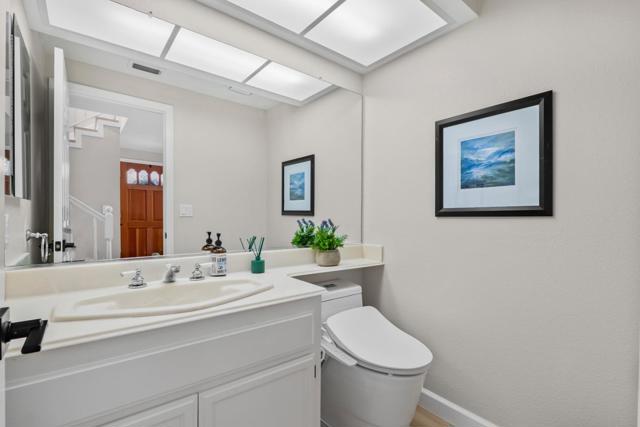 380 Bellflower Court, San Ramon CA: https://media.crmls.org/mediaz/efb04b21-6c6b-4ed8-8cfe-39cddd025702.jpg