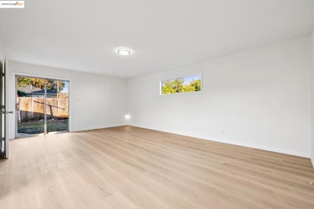 1921 Coalinga Ave, Richmond CA: https://media.crmls.org/mediaz/efb07af2-6227-436e-829a-582fbc540f46.jpg