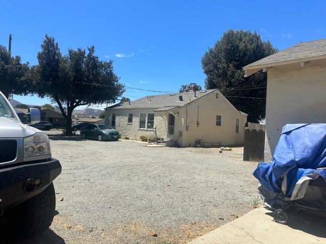 0 Ellis St, King City CA: https://media.crmls.org/mediaz/efb236c6-6916-4bec-a1ff-cc87c30eb62b.jpg
